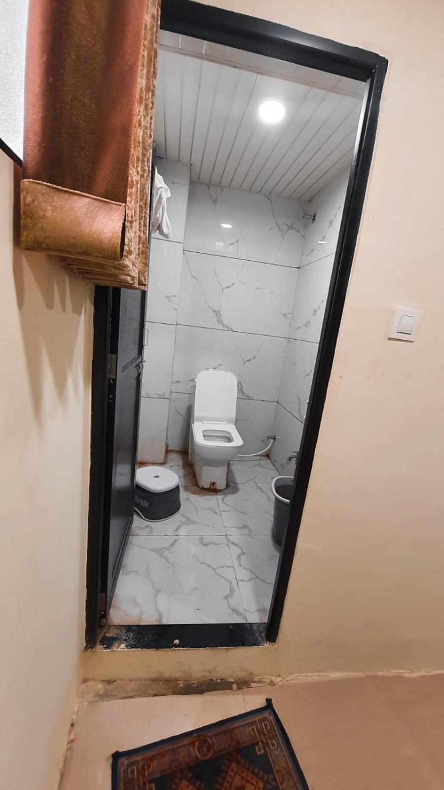 Green Leaf Hotel 乌贾因 外观 照片
